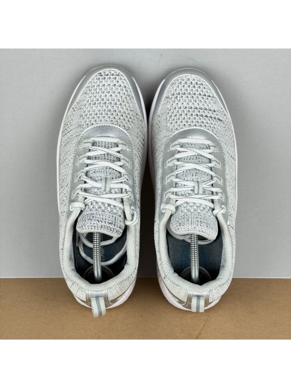 Orthofeet Coral Athletic Walking Shoes Womens 8.5 White Gray Silver Comfort - Picture 9 of 10